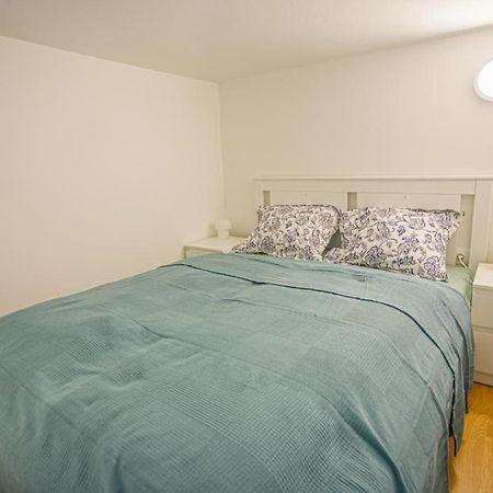 Boutique Apartment In Akacfa Street Boedapest Buitenkant foto