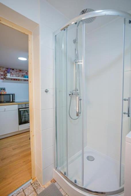 Boutique Apartment In Akacfa Street Boedapest Buitenkant foto